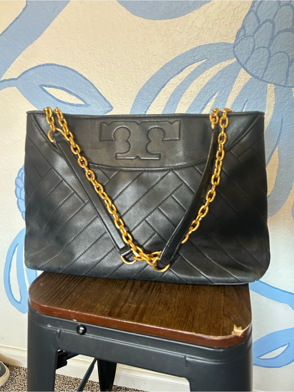 🖤 Tory Burch Alexa Quilted Leather Slouchy Tote Bag – Black 🖤